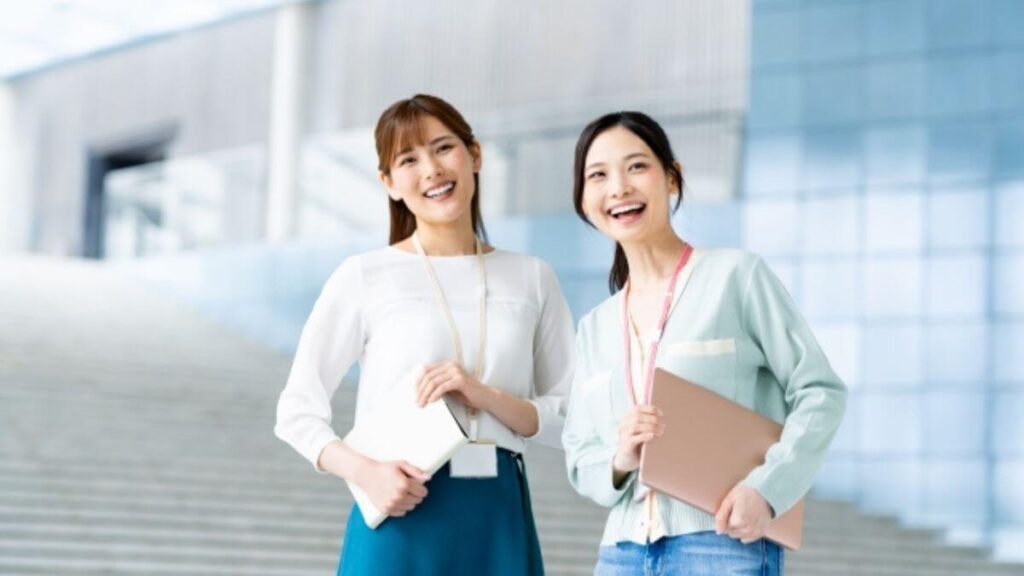 心理カウンセラーの仕事内容について書いた記事のアイキャッチ画像